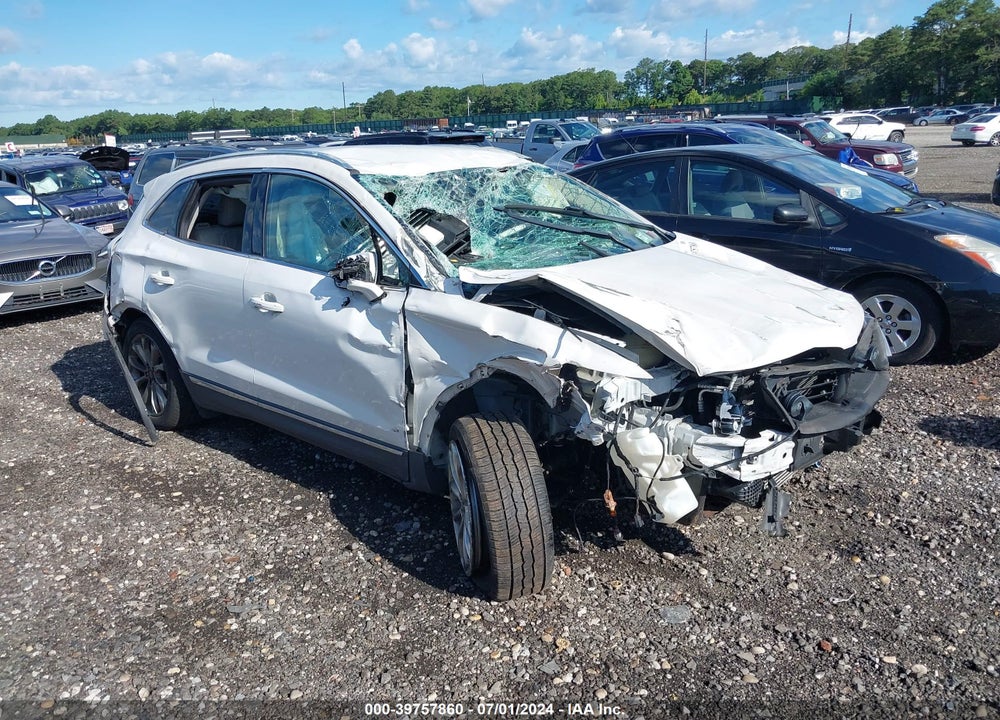 2017 LINCOLN MKC SELECT VIN: 5LMCJ2D95HUL46508