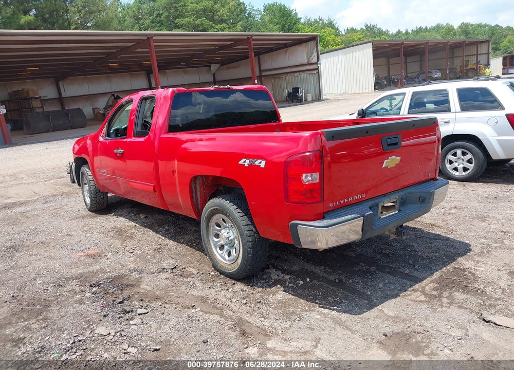 2013 CHEVROLET SILVERADO 1500 LT VIN: 1GCRKSEAXDZ168826