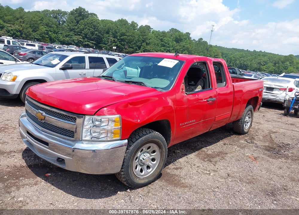 2013 CHEVROLET SILVERADO 1500 LT VIN: 1GCRKSEAXDZ168826