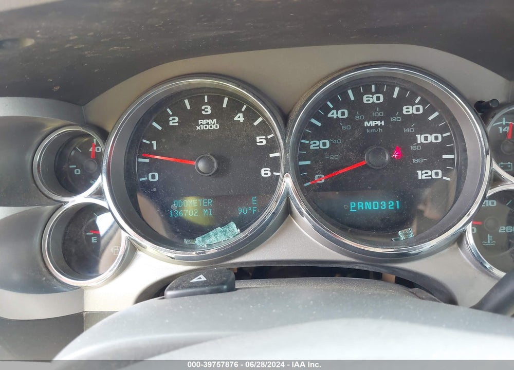 2013 CHEVROLET SILVERADO 1500 LT VIN: 1GCRKSEAXDZ168826