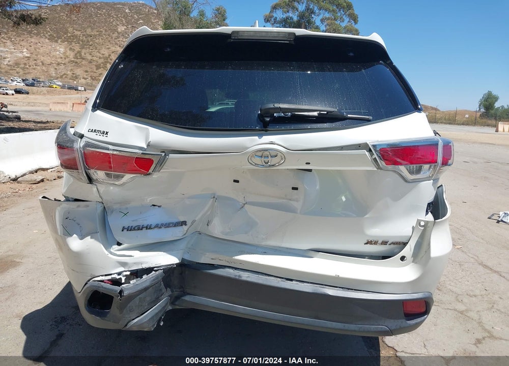 2016 TOYOTA HIGHLANDER XLE V6 VIN: 5TDJKRFH9GS272912