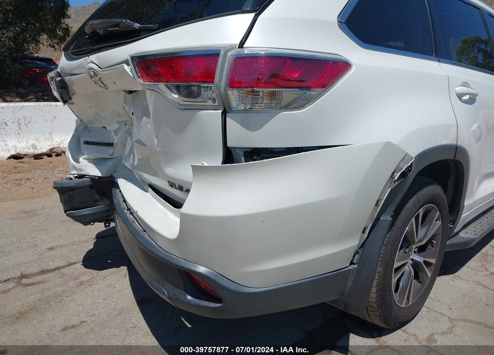 2016 TOYOTA HIGHLANDER XLE V6 VIN: 5TDJKRFH9GS272912