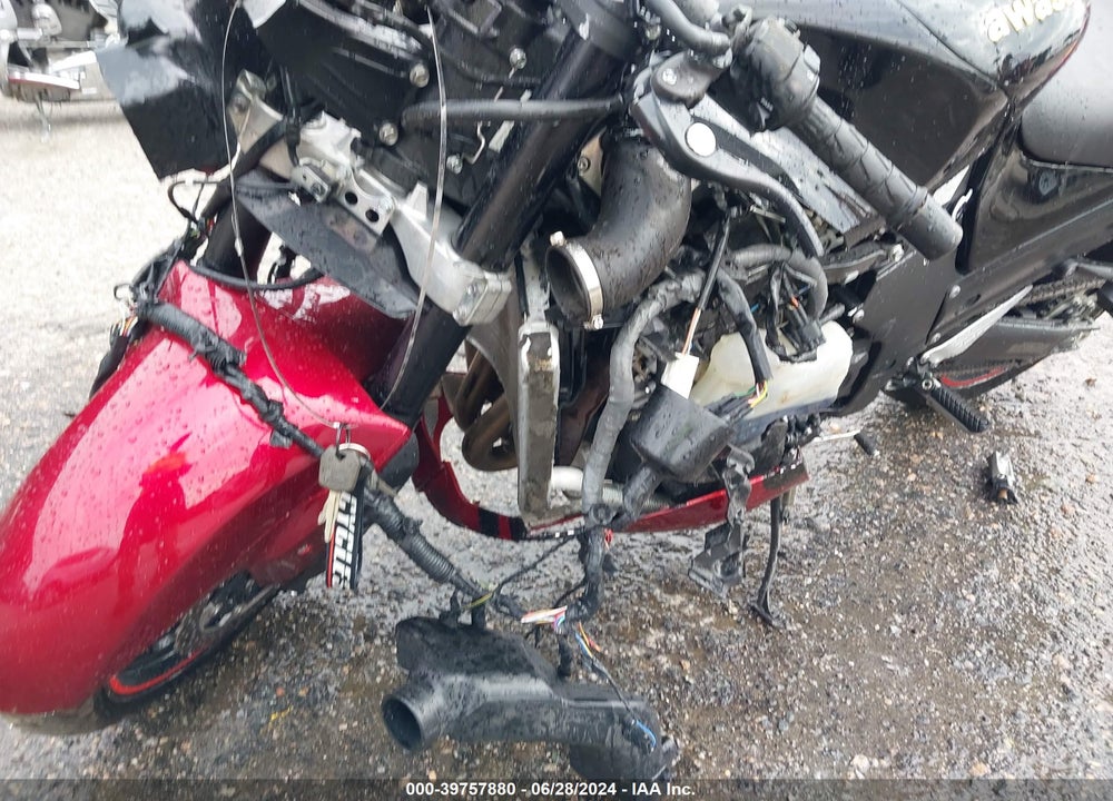 2012 KAWASAKI ZX1400 EC VIN: JKBZXNE1XCA003879