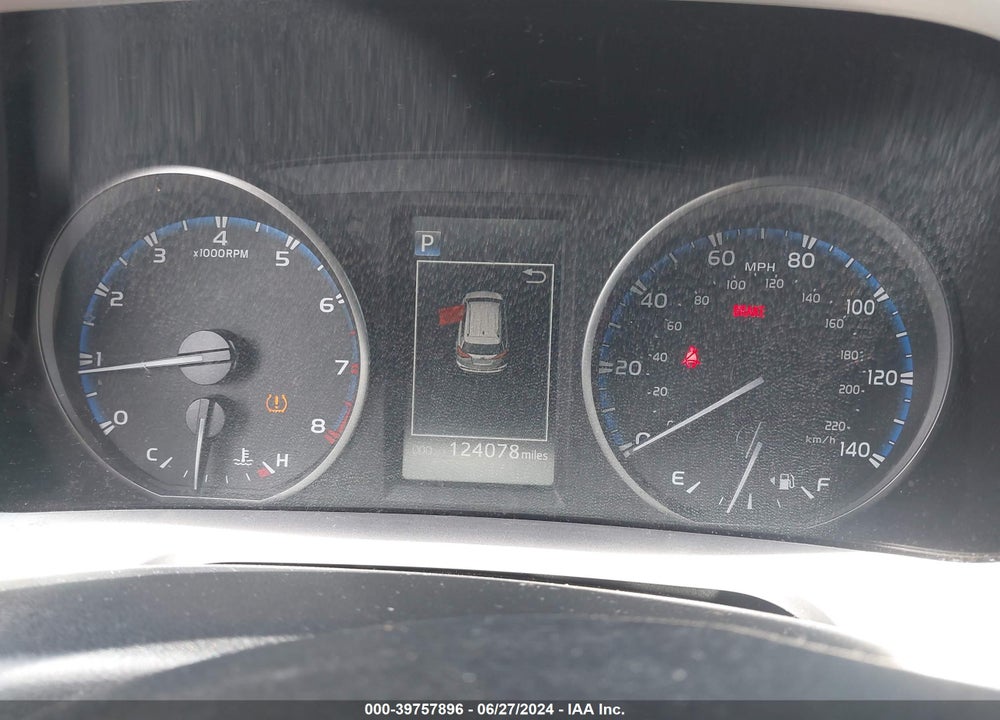 2017 TOYOTA RAV4 LE VIN: JTMZFREVXHJ126306
