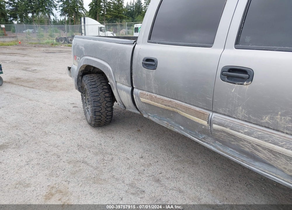 2006 CHEVROLET SILVERADO 1500 LT2 VIN: 2GCEK13T861122405
