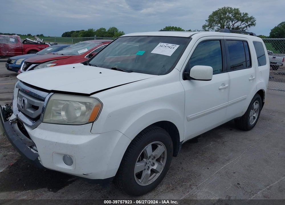 2010 HONDA PILOT EX-L VIN: 5FNYF4H65AB006462