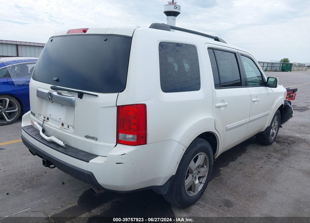 2010 HONDA PILOT EX-L VIN: 5FNYF4H65AB006462
