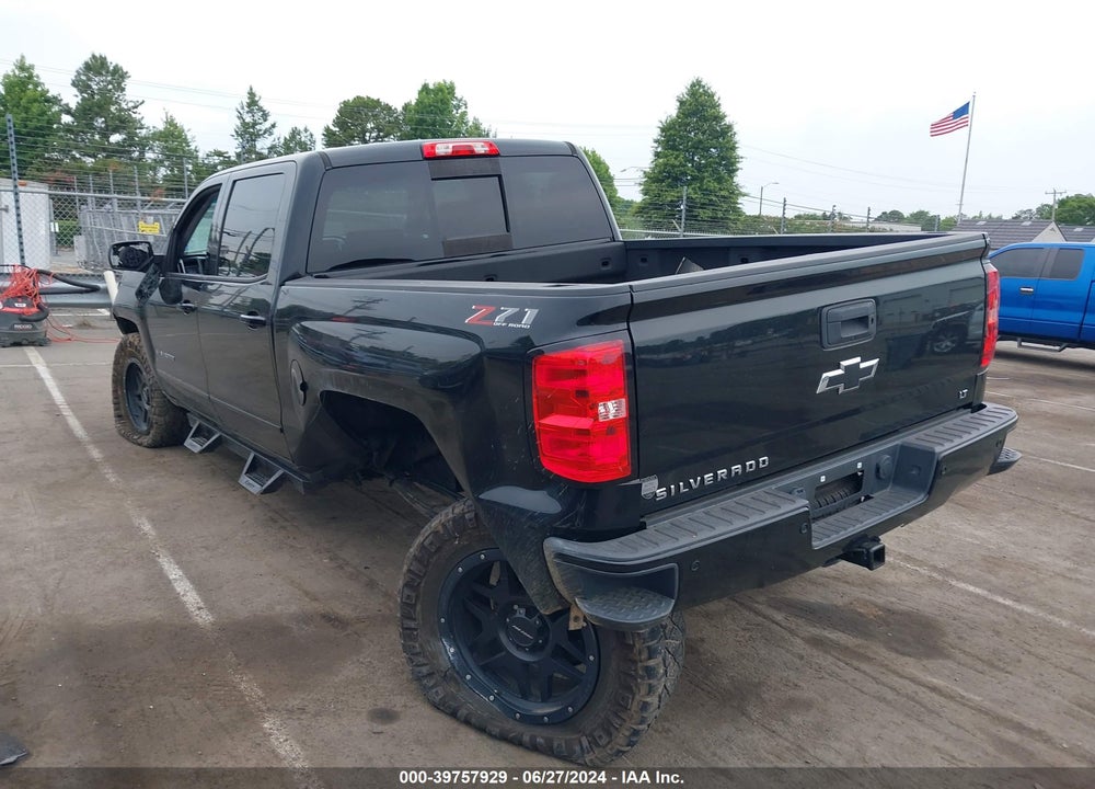 2018 CHEVROLET SILVERADO 1500 2LT VIN: 3GCUKREC1JG374357