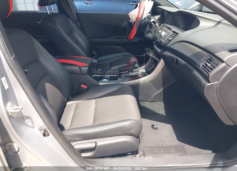 2017 HONDA ACCORD SPORT VIN: 1HGCR2F51HA278382