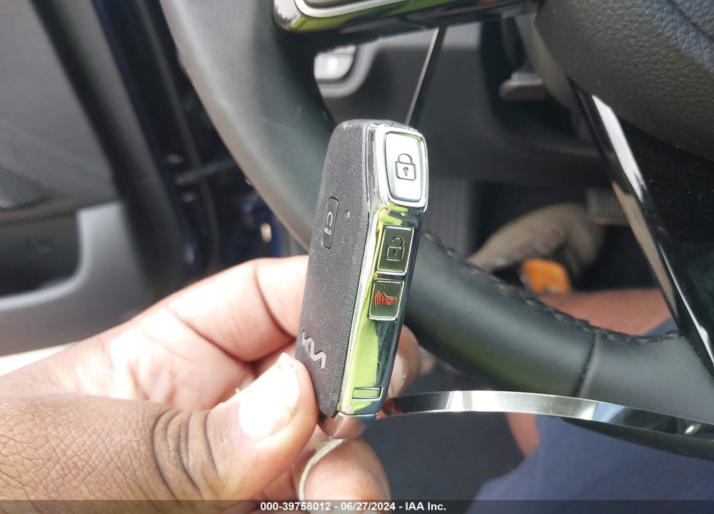 2024 KIA SELTOS EX VIN: KNDERCAA7R7598581