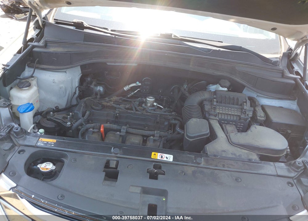 2014 HYUNDAI SANTA FE SPORT 2.4L VIN: 5XYZU3LB3EG213696