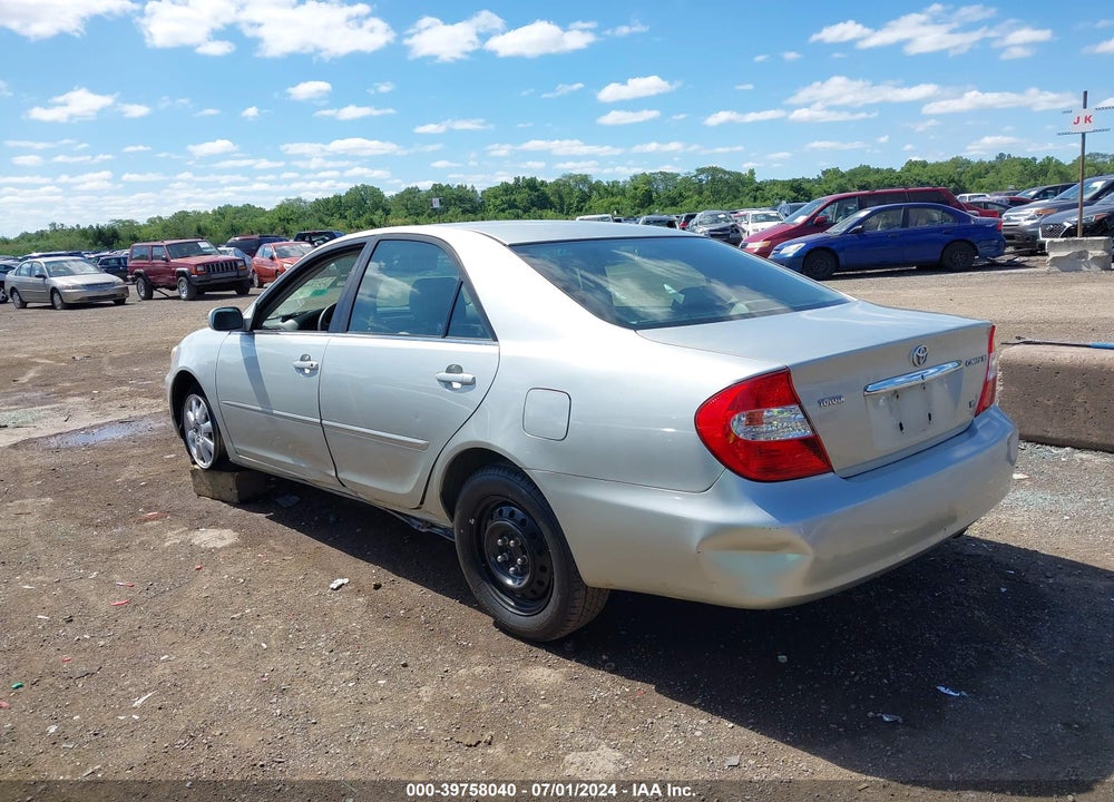 2003 TOYOTA CAMRY XLE V6 VIN: JTDBF30K030149443