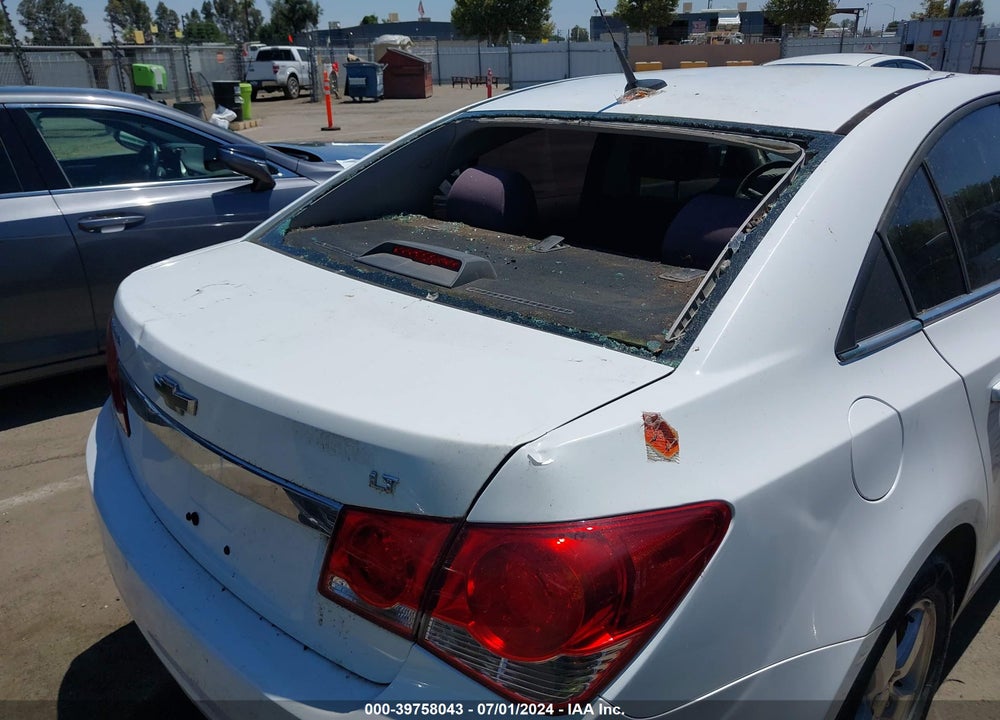 2014 CHEVROLET CRUZE VIN: 1G1PC5SB6E7213141
