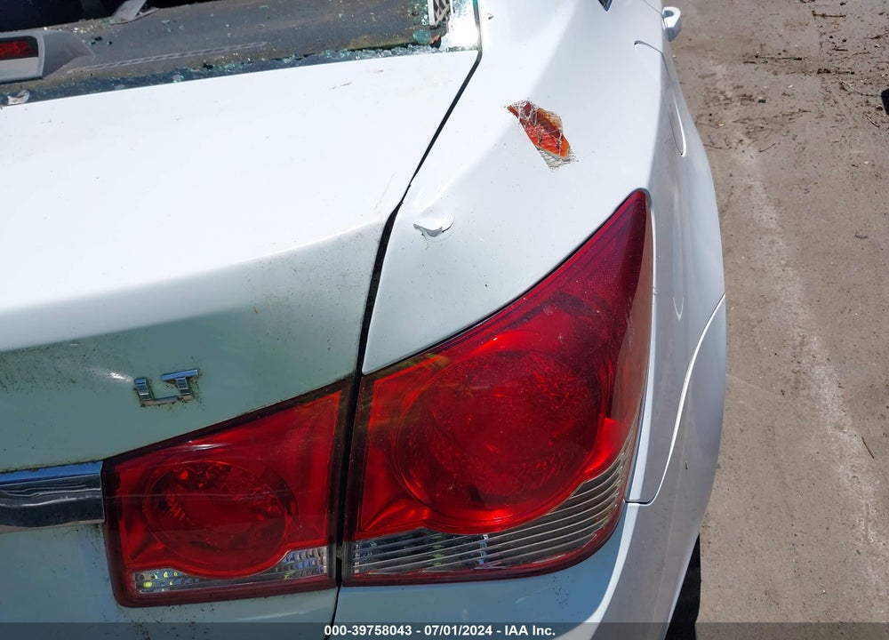 2014 CHEVROLET CRUZE VIN: 1G1PC5SB6E7213141