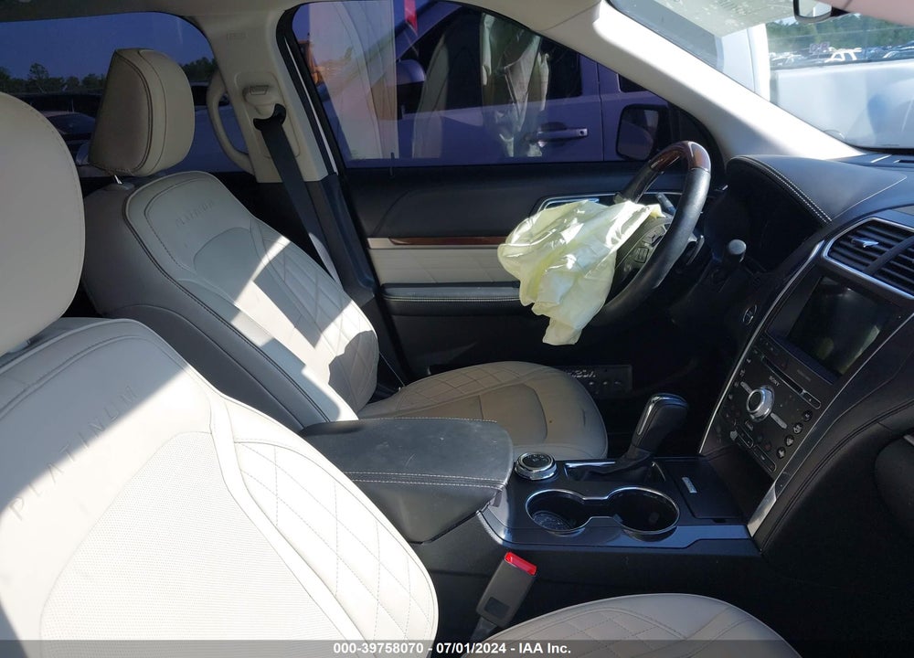 2018 FORD EXPLORER PLATINUM VIN: 1FM5K8HT3JGB26726