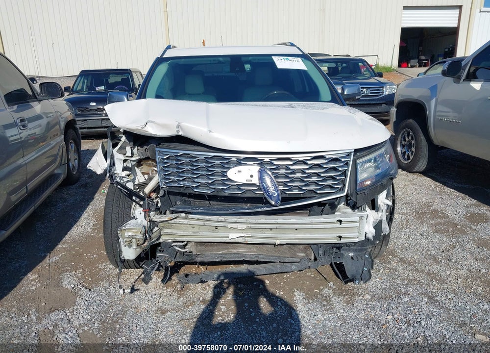 2018 FORD EXPLORER PLATINUM VIN: 1FM5K8HT3JGB26726