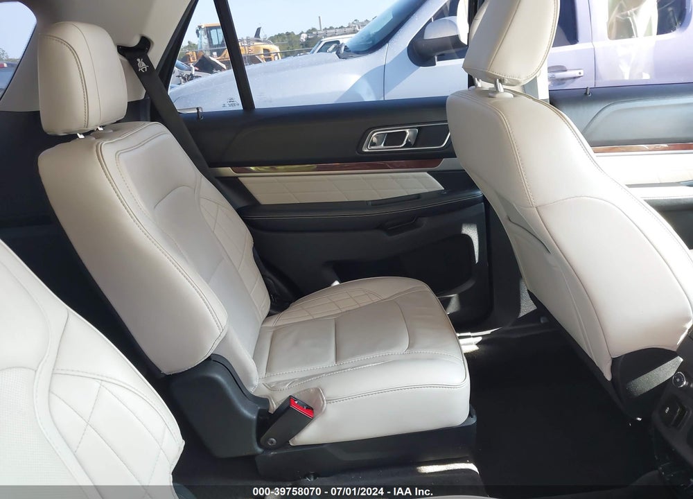 2018 FORD EXPLORER PLATINUM VIN: 1FM5K8HT3JGB26726