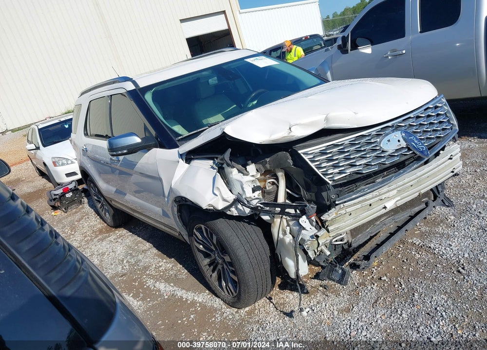 2018 FORD EXPLORER PLATINUM VIN: 1FM5K8HT3JGB26726