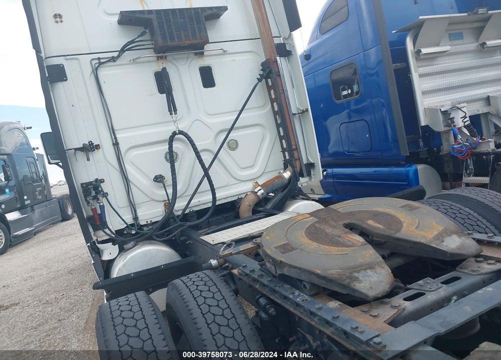 2013 FREIGHTLINER CASCADIA 125 VIN: 1FUJGLDV2DSBT0648