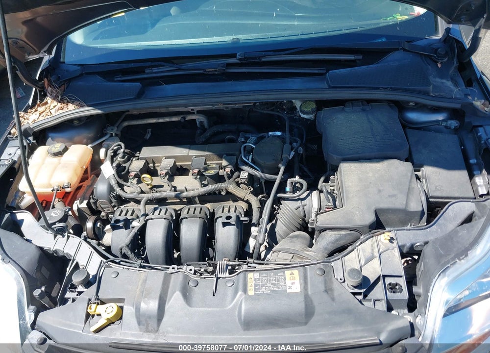 2014 FORD FOCUS SE VIN: 1FADP3K22EL333566