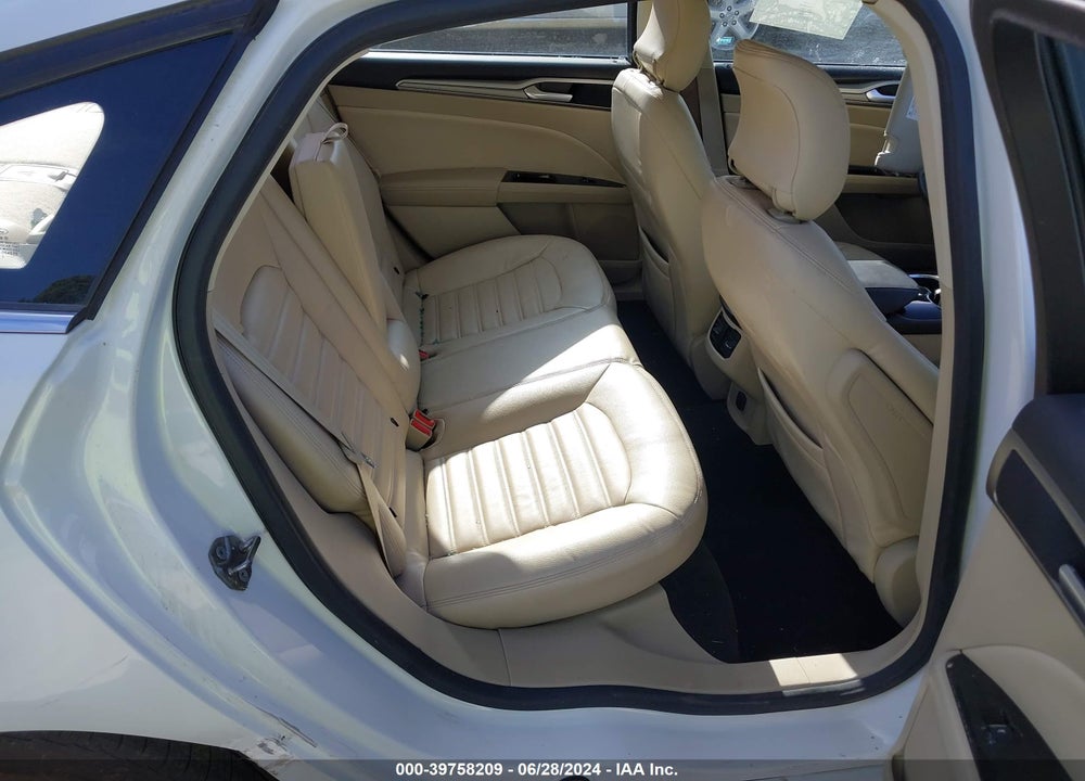 2016 FORD FUSION SE VIN: 3FA6P0H71GR243730