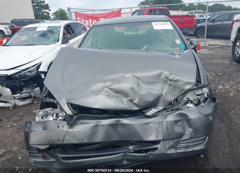 2004 TOYOTA CAMRY LE VIN: 4T1BE32K94U864744