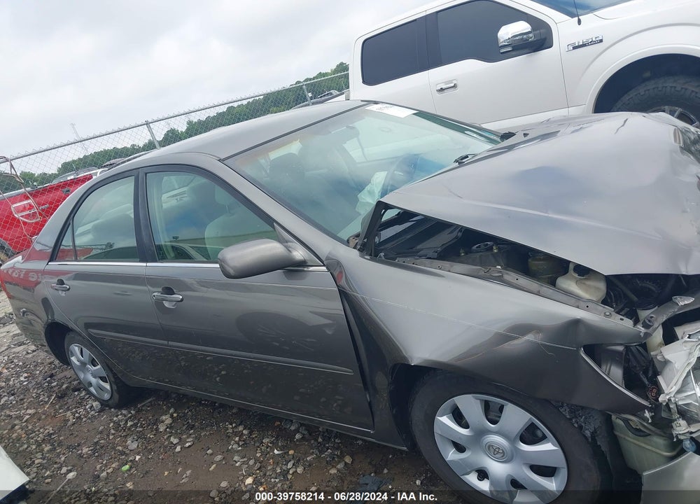 2004 TOYOTA CAMRY LE VIN: 4T1BE32K94U864744