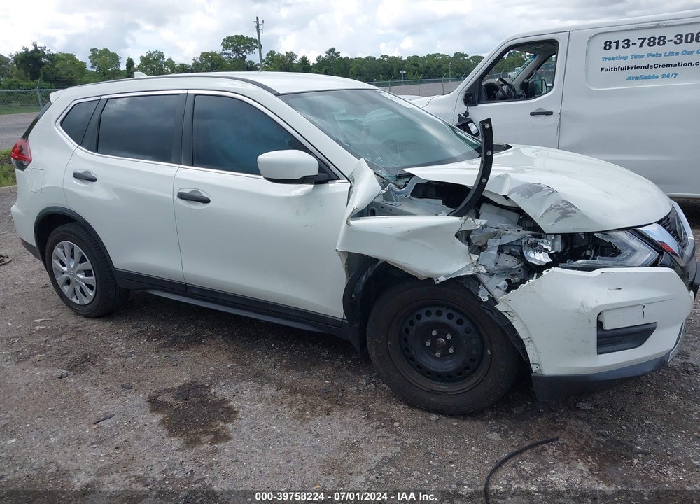 2018 NISSAN ROGUE S VIN: 5N1AT2MT0JC762722
