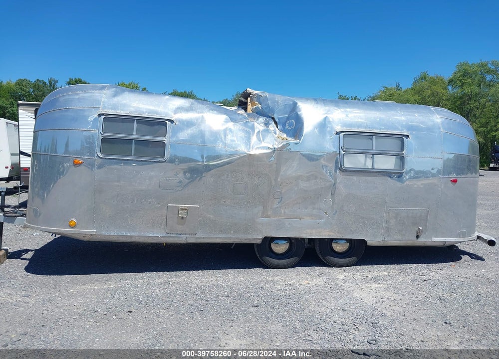1960 AVION TRAVEL TRAILER VIN: 00000000000002267