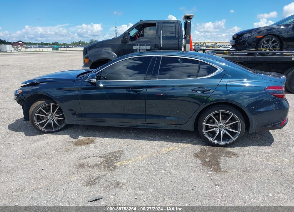 2022 GENESIS G70 2.0T RWD VIN: KMTG34TA6NU103149