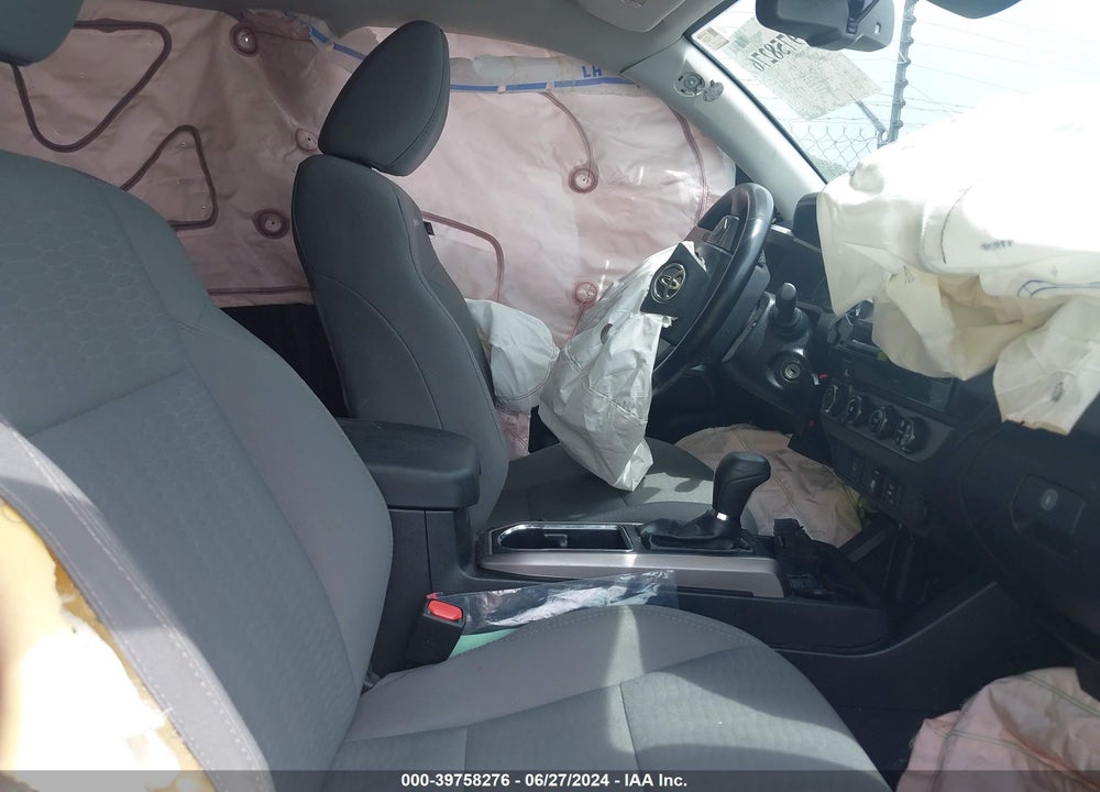 2018 TOYOTA TACOMA SR5 V6 VIN: 5TFCZ5AN2JX147942