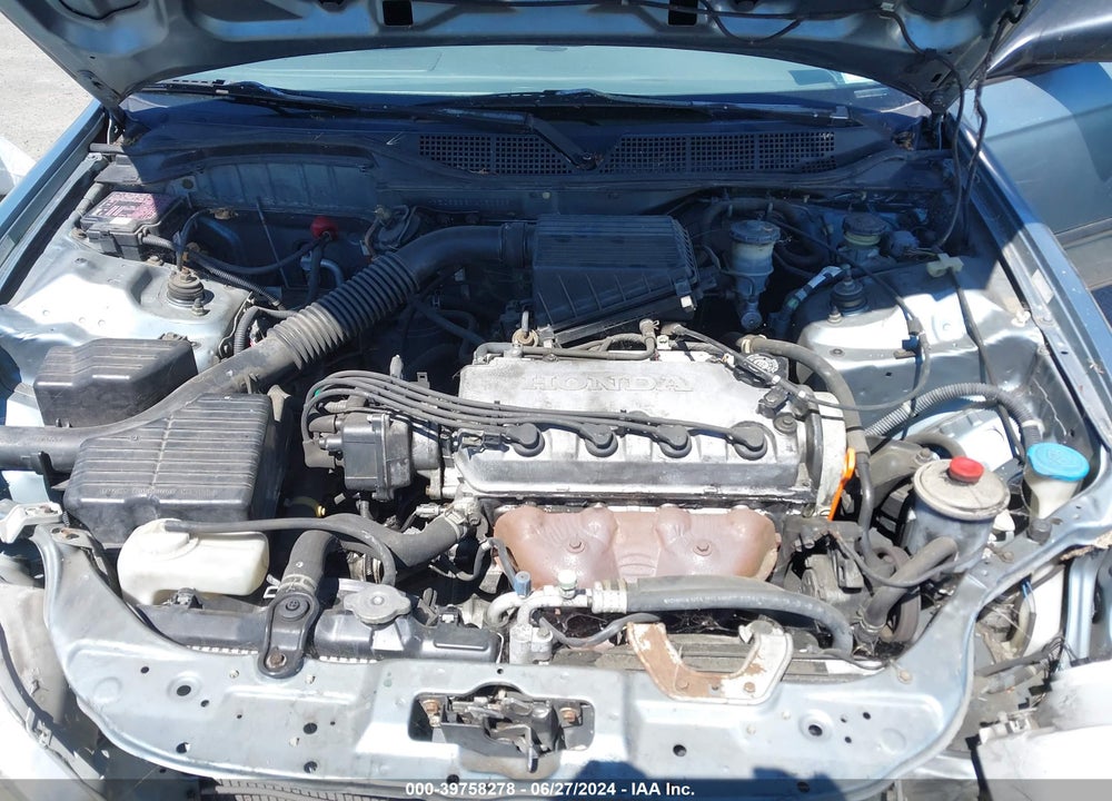 2000 HONDA CIVIC VIN: 1HGEJ6522YL052225