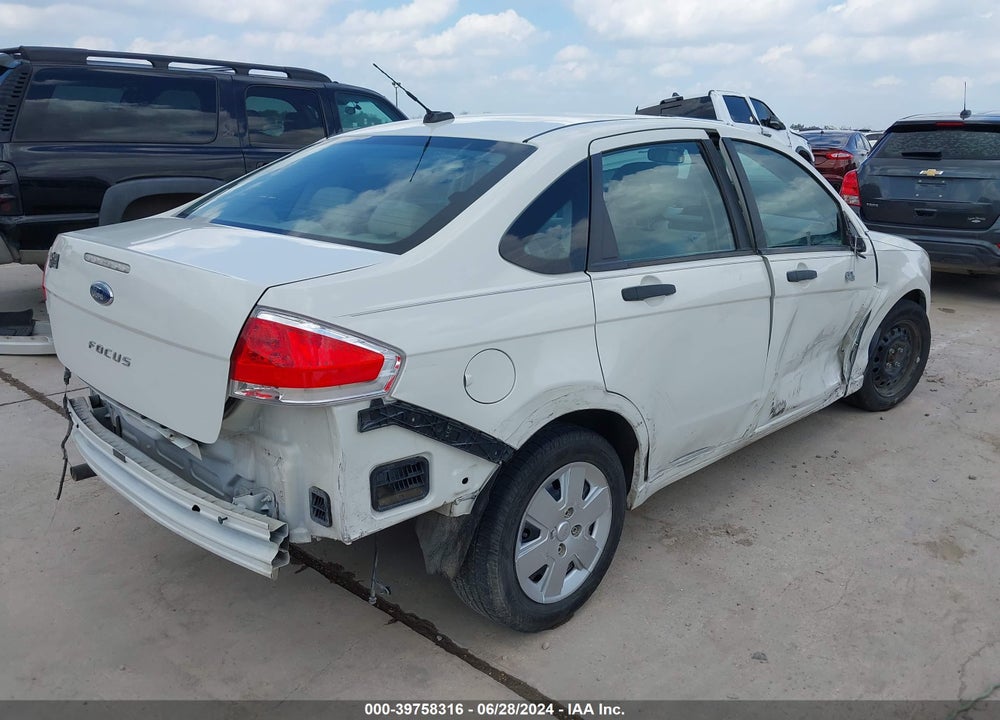 2011 FORD FOCUS S VIN: 1FAHP3EN3BW165230