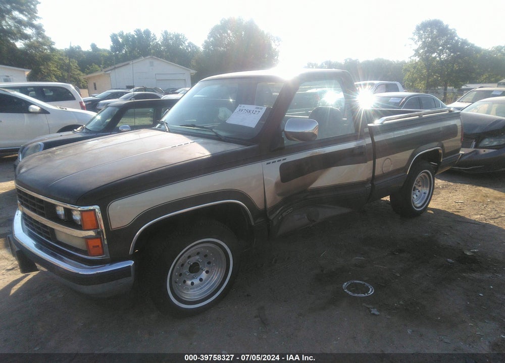 1988 CHEVROLET GMT-400 C1500 VIN: 1GCDC14K6JZ231315