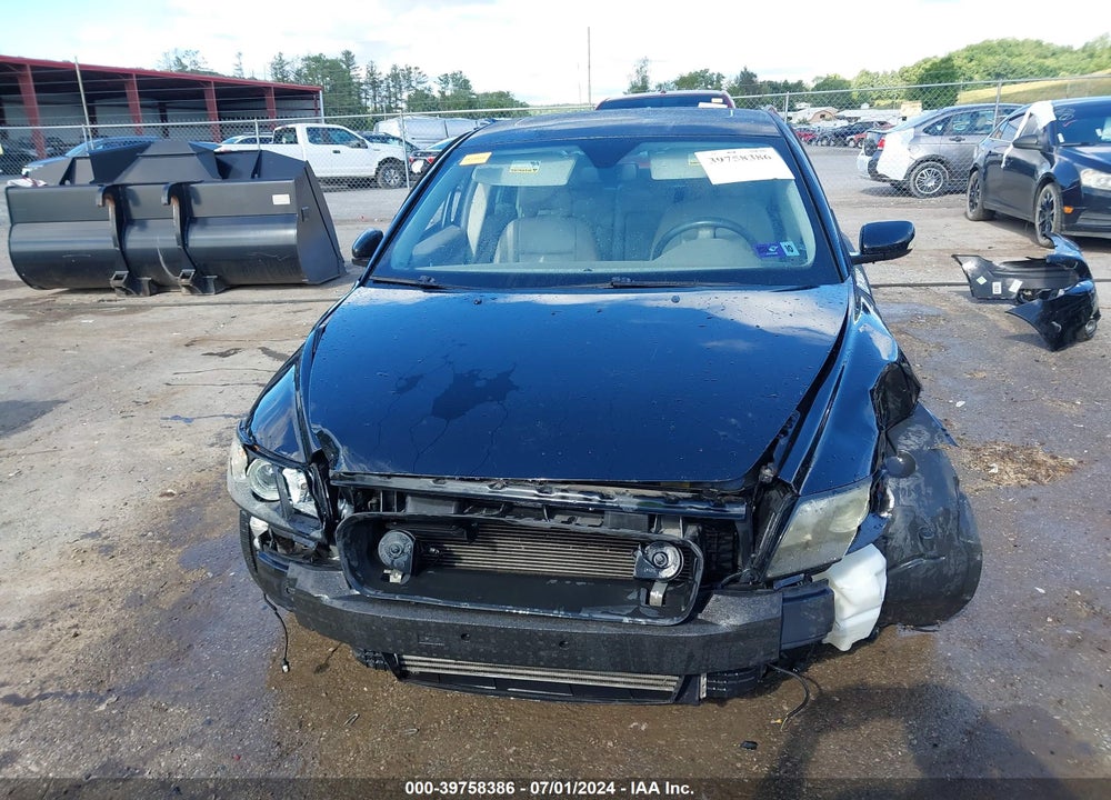 2006 VOLVO S40 T5 VIN: YV1MS682062157894