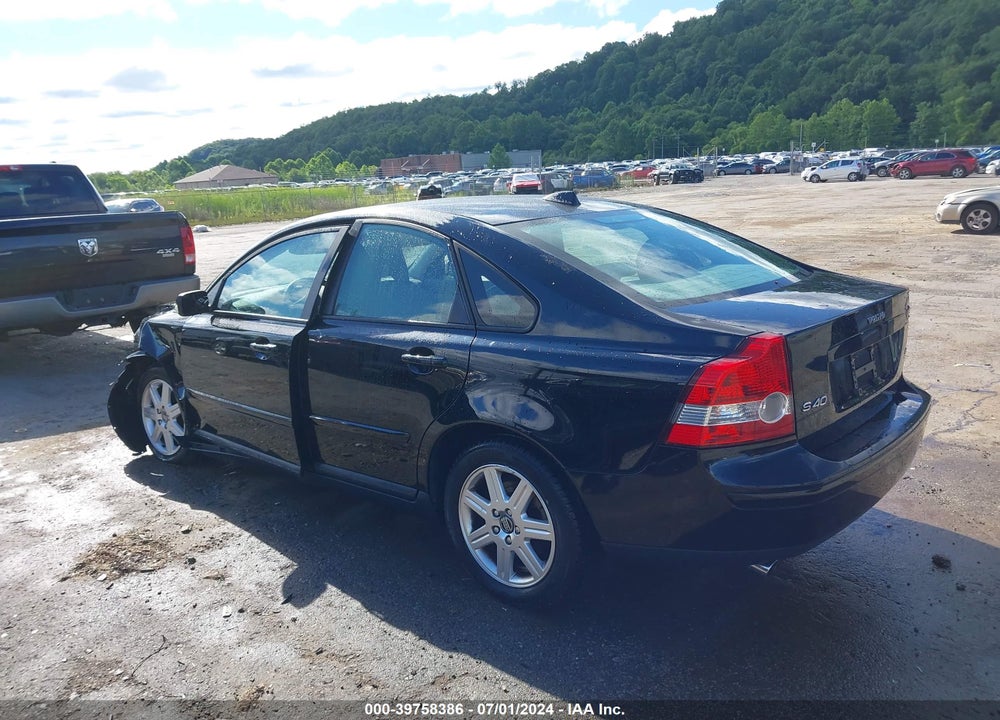 2006 VOLVO S40 T5 VIN: YV1MS682062157894