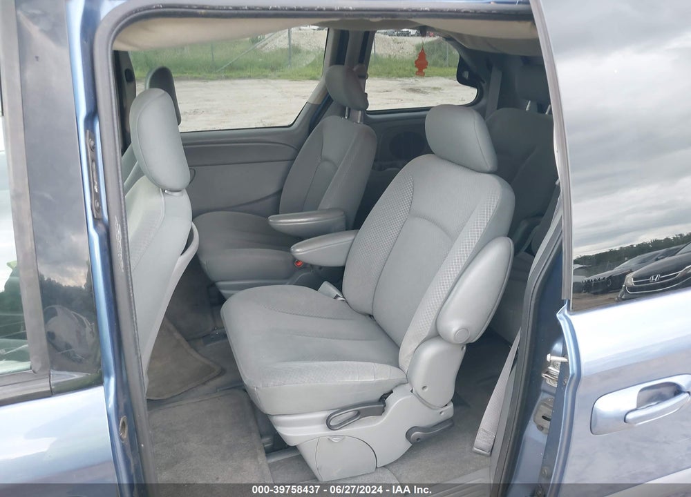 2007 DODGE CARAVAN SXT VIN: 1D4GP45R97B237712