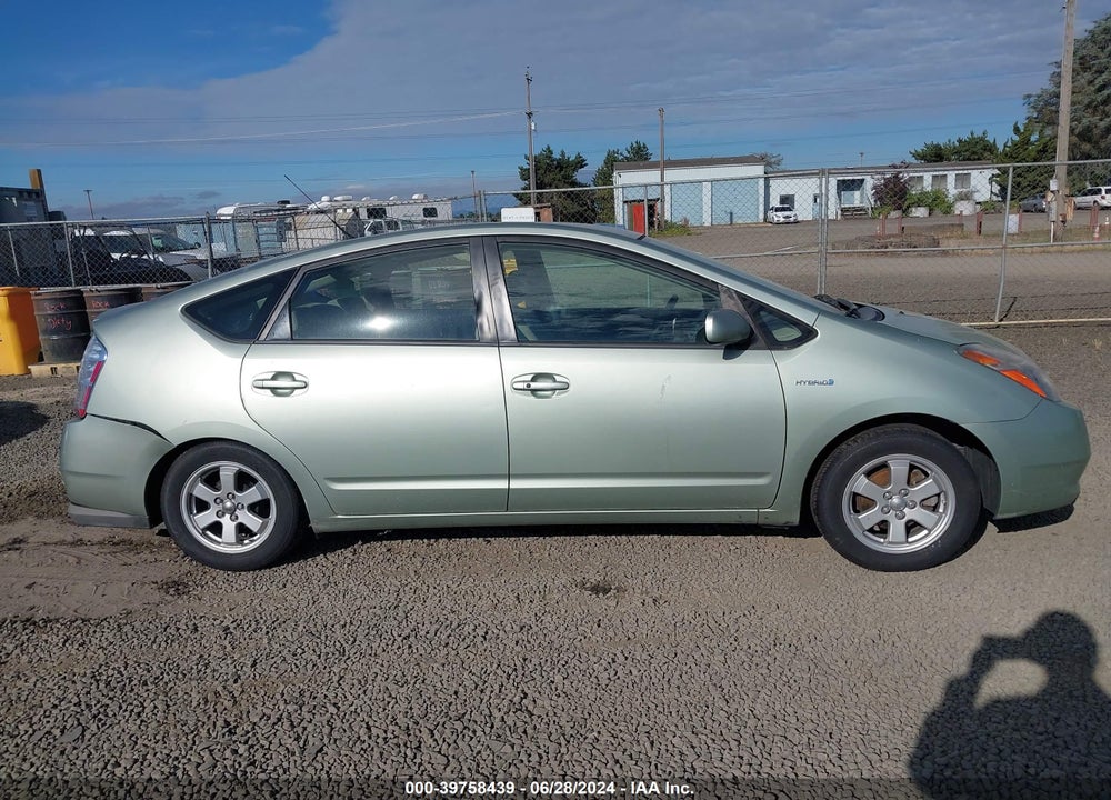 2007 TOYOTA PRIUS VIN: JTDKB20UX73288197