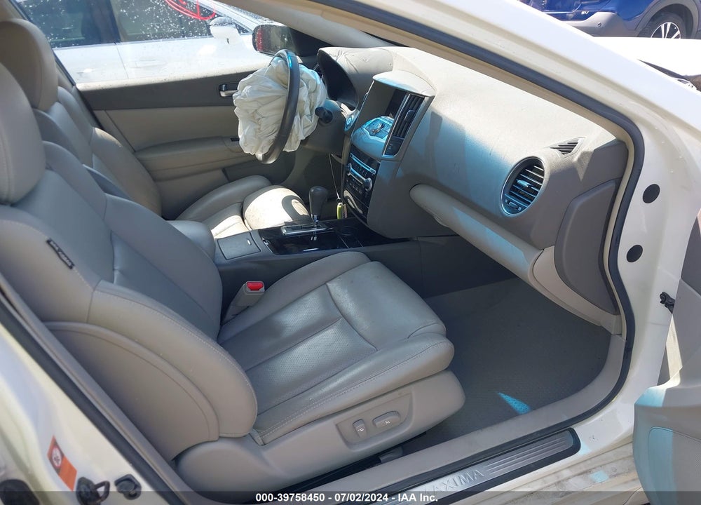 2009 NISSAN MAXIMA 3.5 SV VIN: 1N4AA51E09C807788