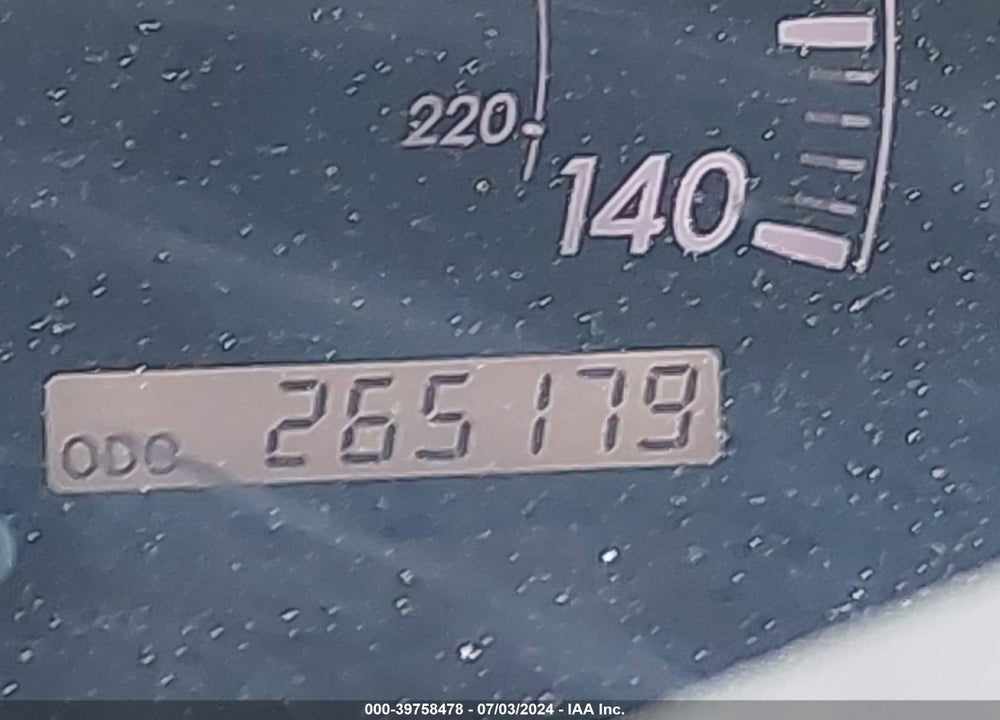 2005 TOYOTA CAMRY VIN: 4T1BE32K35U547429