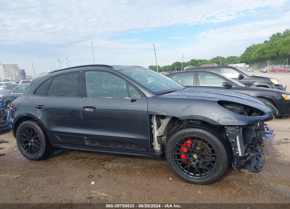 2017 PORSCHE MACAN GTS VIN: WP1AG2A57HLB52081
