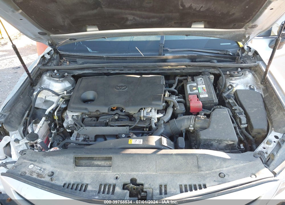 2018 TOYOTA CAMRY SE VIN: 4T1B11HK7JU138299