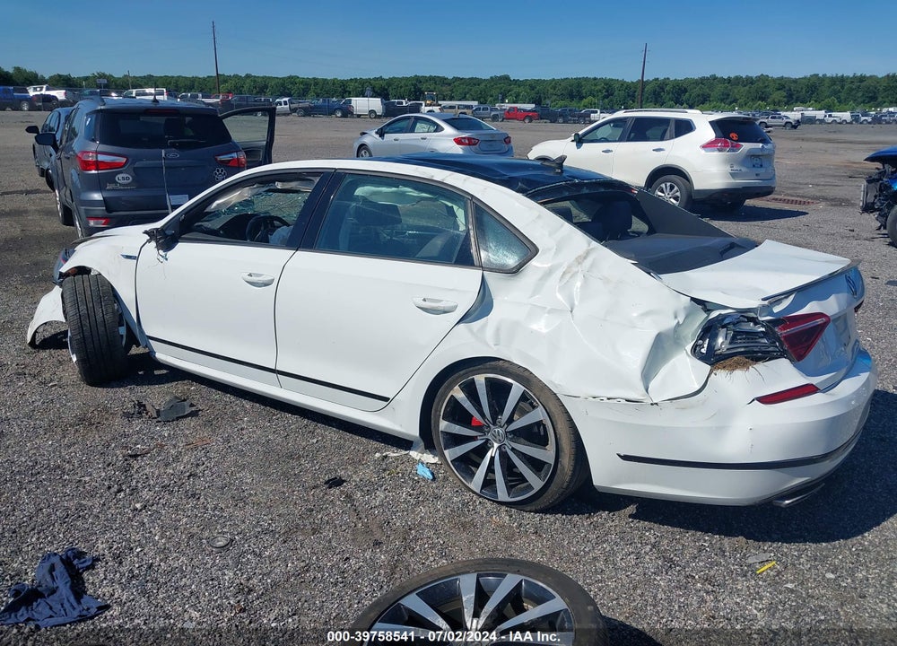 2018 VOLKSWAGEN PASSAT 3.6L V6 GT VIN: 1VWJM7A36JC039991