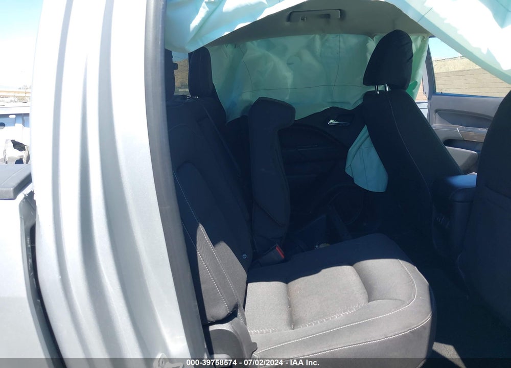 2018 GMC CANYON SLE VIN: 1GTG5CEN5J1122354