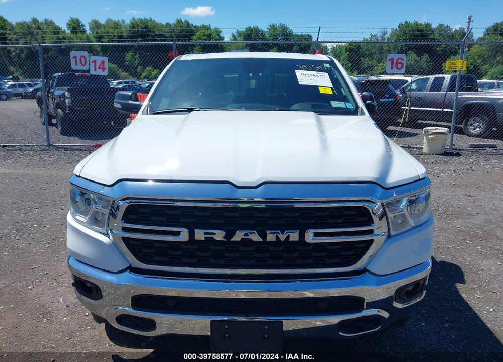 2022 RAM 1500 BIG HORN QUAD CAB 4X4 6'4 BOX VIN: 1C6RRFBG3NN116157