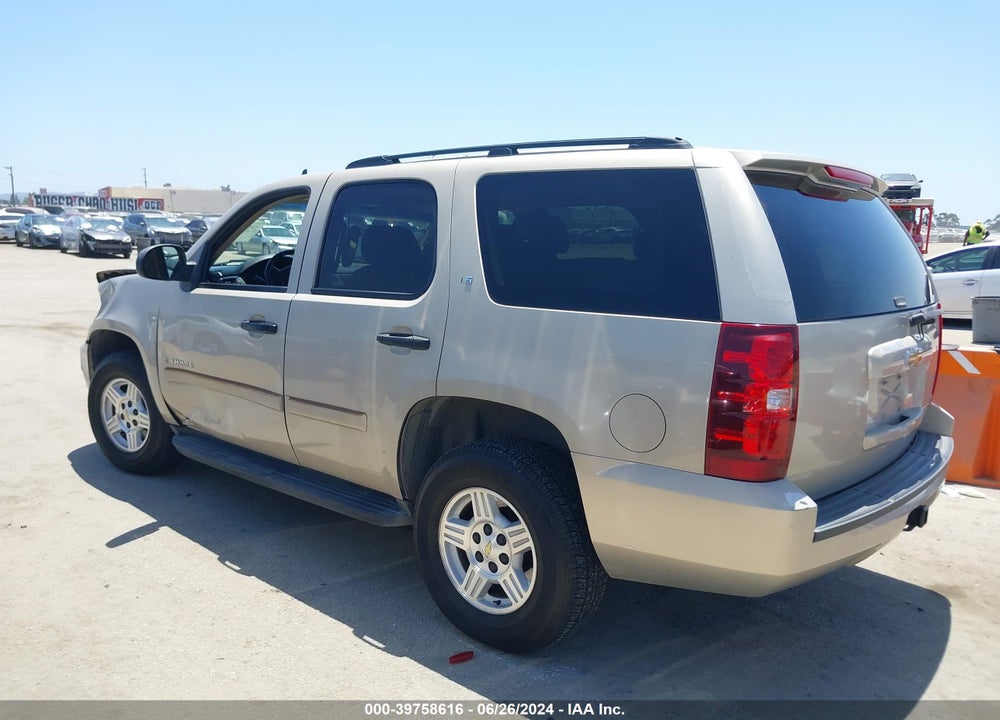 2007 CHEVROLET TAHOE LS VIN: 1GNFC13027J407008
