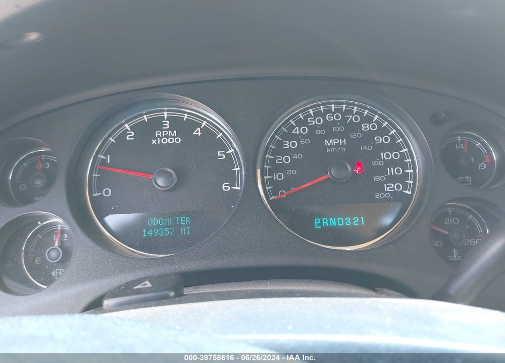2007 CHEVROLET TAHOE LS VIN: 1GNFC13027J407008