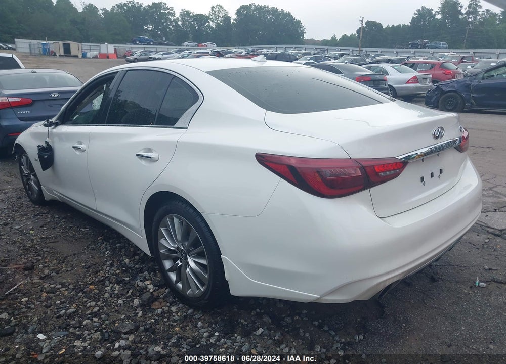 2018 INFINITI Q50 3.0T LUXE VIN: JN1EV7AP9JM365723
