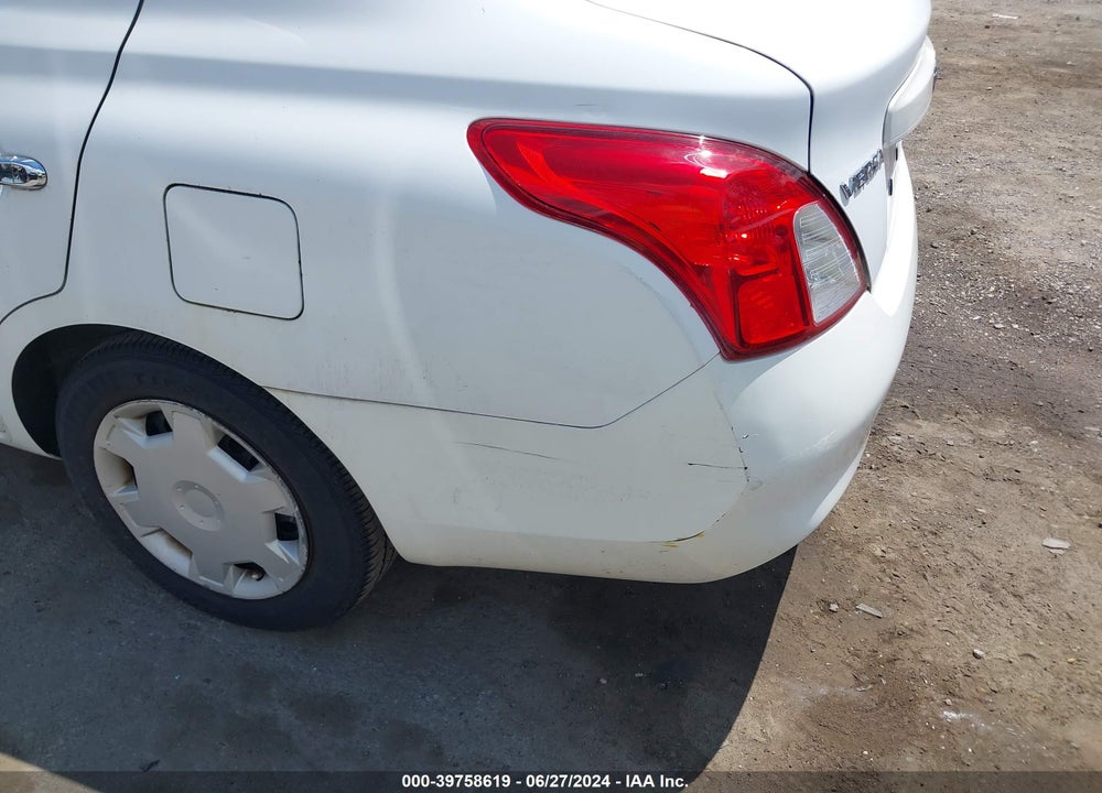 2012 NISSAN VERSA 1.6 SV VIN: 3N1CN7AP2CL828757