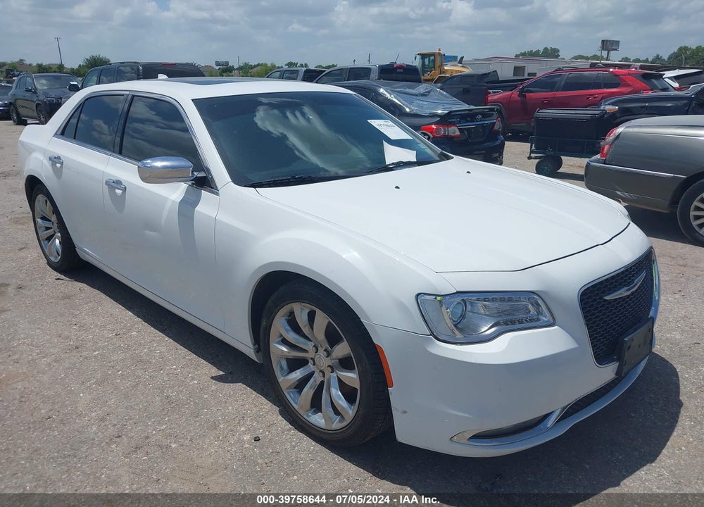 2019 CHRYSLER 300 LIMITED VIN: 2C3CCAEG8KH589821